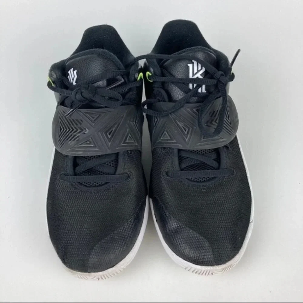 Nike Kyrie Flytrap 3 Sneakers 6Y Youth Basketball Shoes Black BQ5620-001